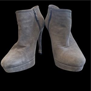 Michael Kors Grey Suede booties
